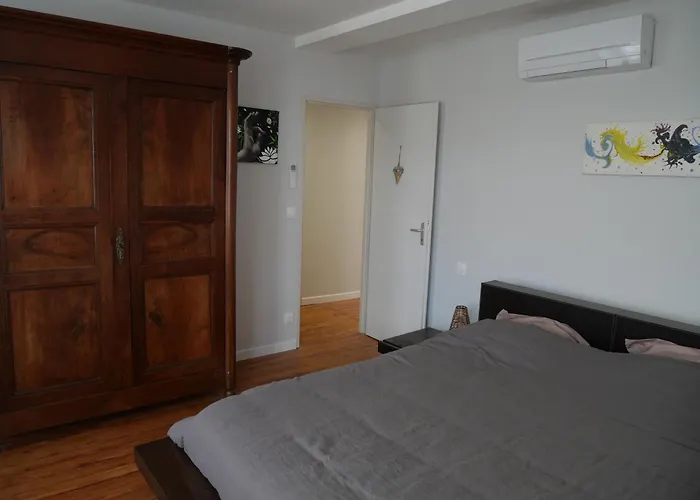 Appartement T5 110 M2 Climatise Neuf, A 3 Minutes Des Plages, Des Rues Pietonnes Arcachon